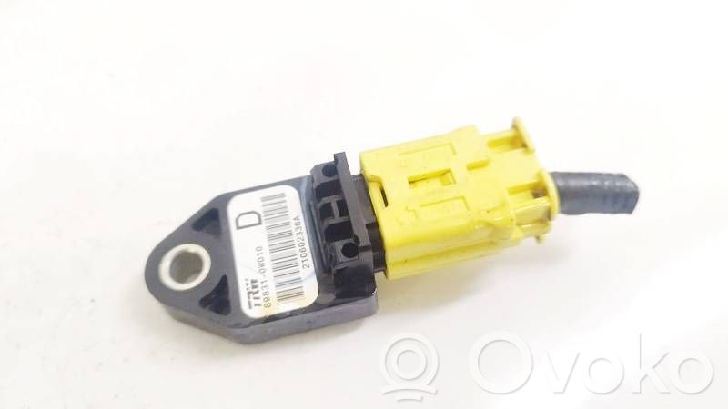 Toyota Corolla Verso AR10 Senzor impact/declanșare airbag 