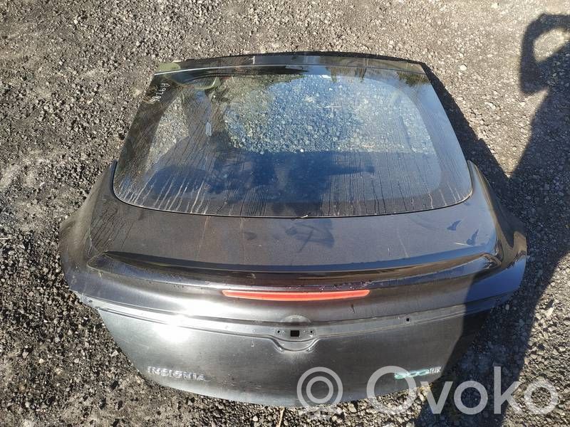 Opel Insignia A Takaluukun/tavaratilan kansi 