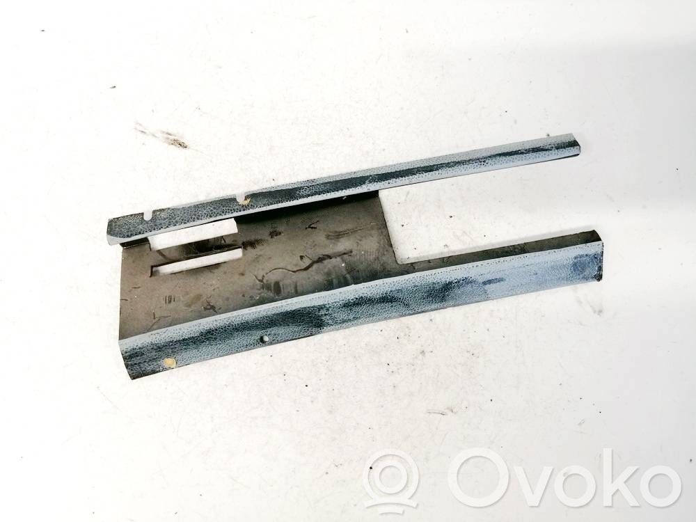 Volkswagen Sharan Kita salono detalė 
