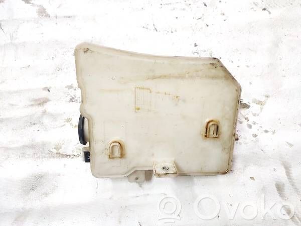 Volkswagen PASSAT B6 Serbatoio/vaschetta liquido lavavetri parabrezza