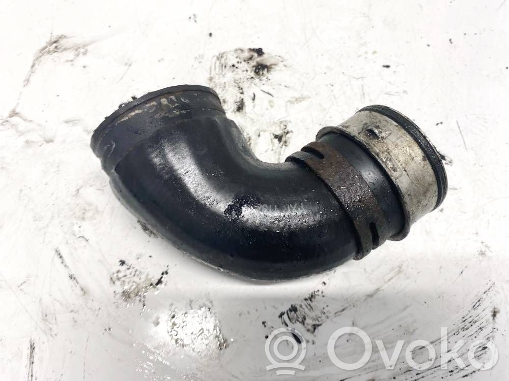 Volkswagen Golf V Furtun/conductă intercooler 
