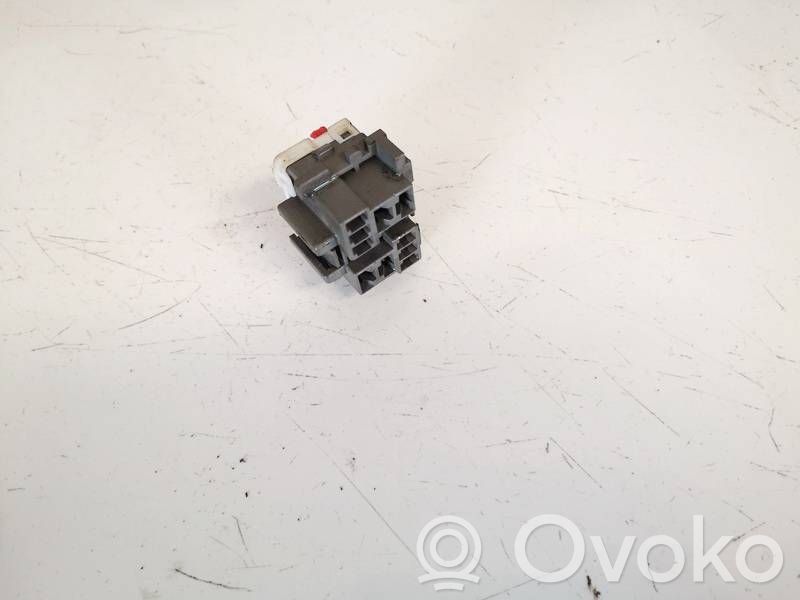 Sensor