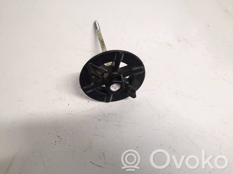 Hyundai Tucson JM Șurub fixare roată de rezervă 
