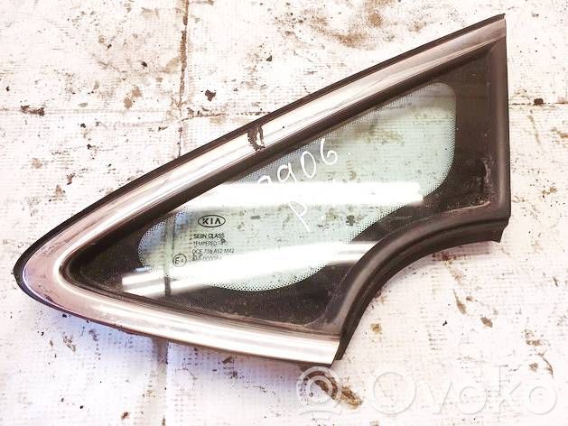 Front triangle window/glass   DOT736AS2M42,DOT736AS2M42