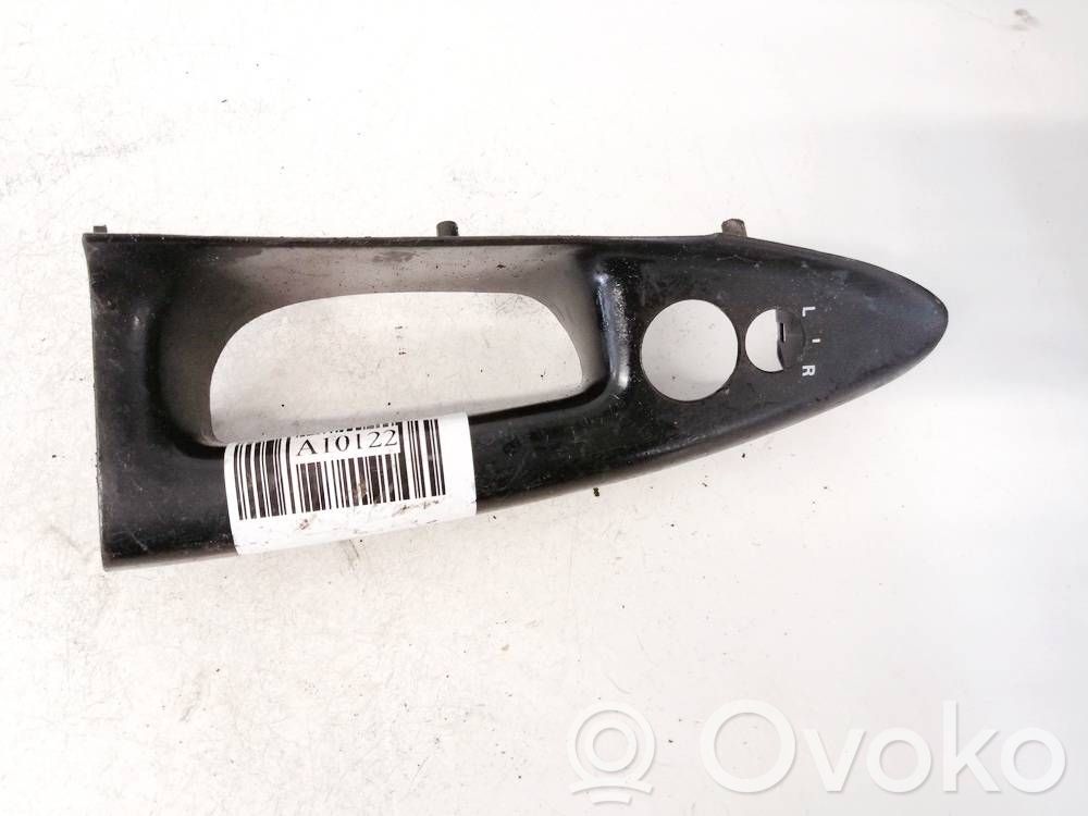 Audi A4 S4 B5 8D Rivestimento pulsantiera finestrino della portiera anteriore 
