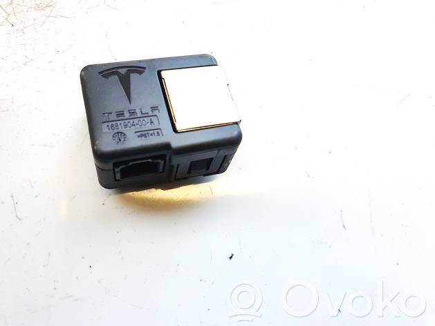 Tesla Model Y Altre centraline/moduli 