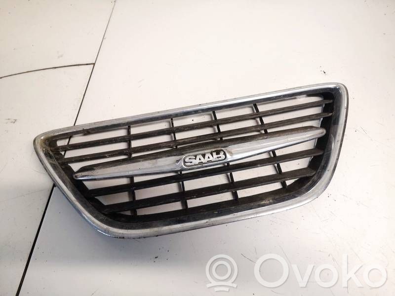 Saab 9-5 Front grill 
