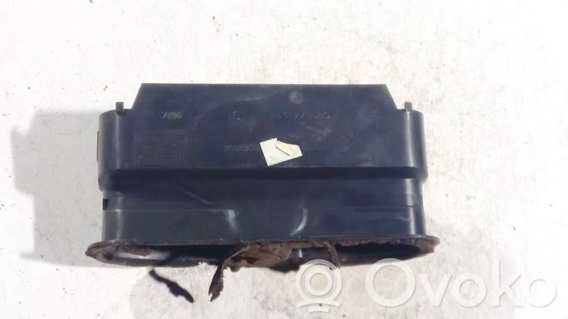 Citroen Xsara Picasso Rejilla de ventilación central del panel 
