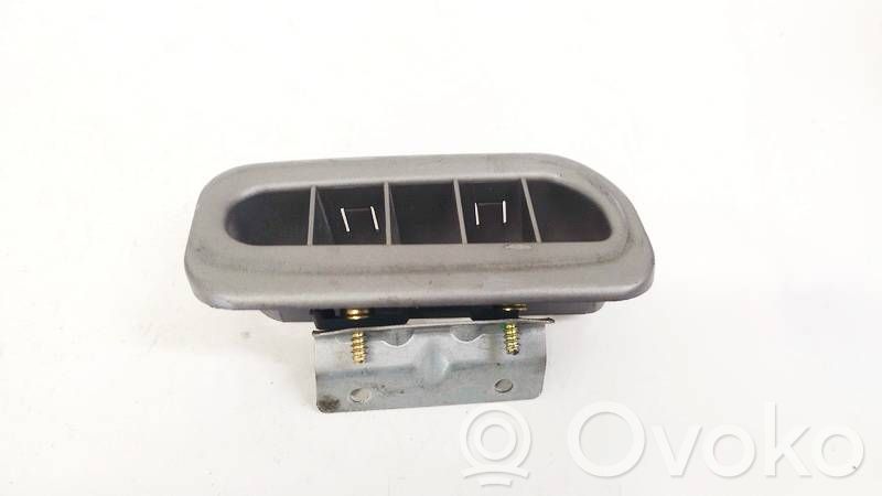 Rejilla de ventilación central del panel   7010949,USEFD,7010949,USEFD