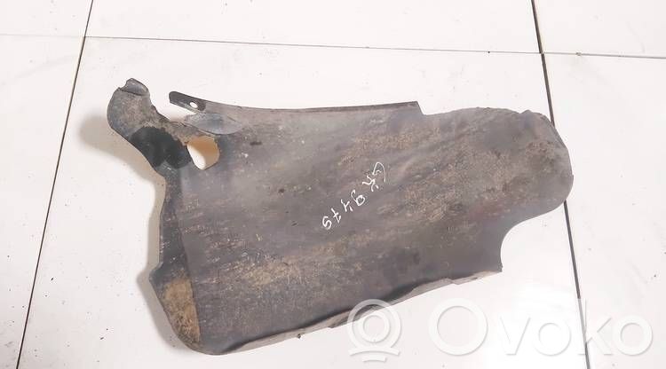 Opel Astra G Rivestimento paraspruzzi parafango posteriore 
