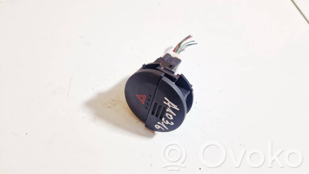 Botón interruptor de luz de peligro   06016,06016