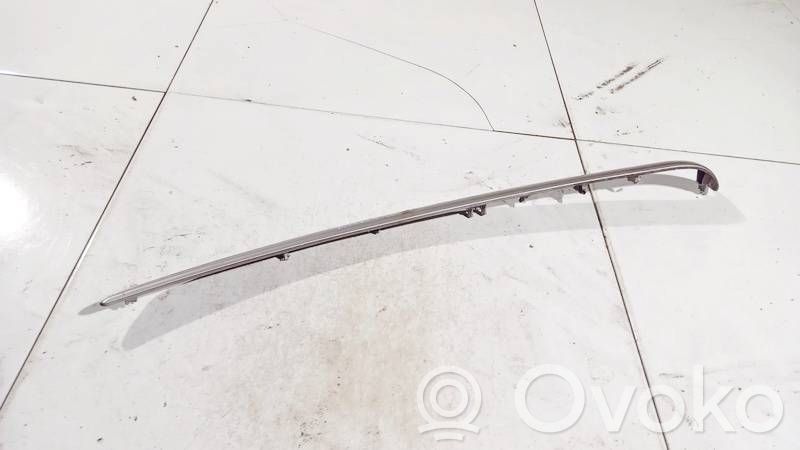 Toyota Corolla Verso AR10 Etuoven lasin muotolista