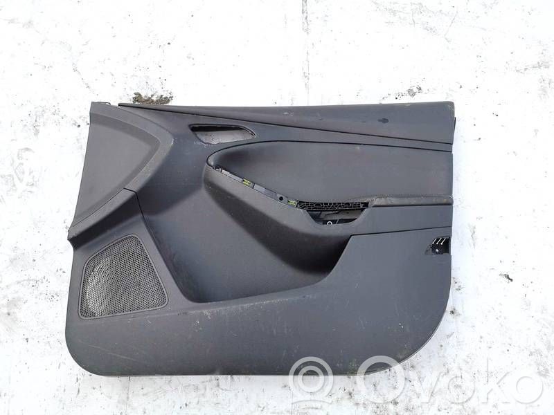 Ford Focus Revestimiento de puerta delantera 