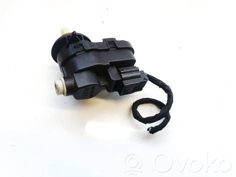 Scheinwerferstellmotor   8200402521,8200402521