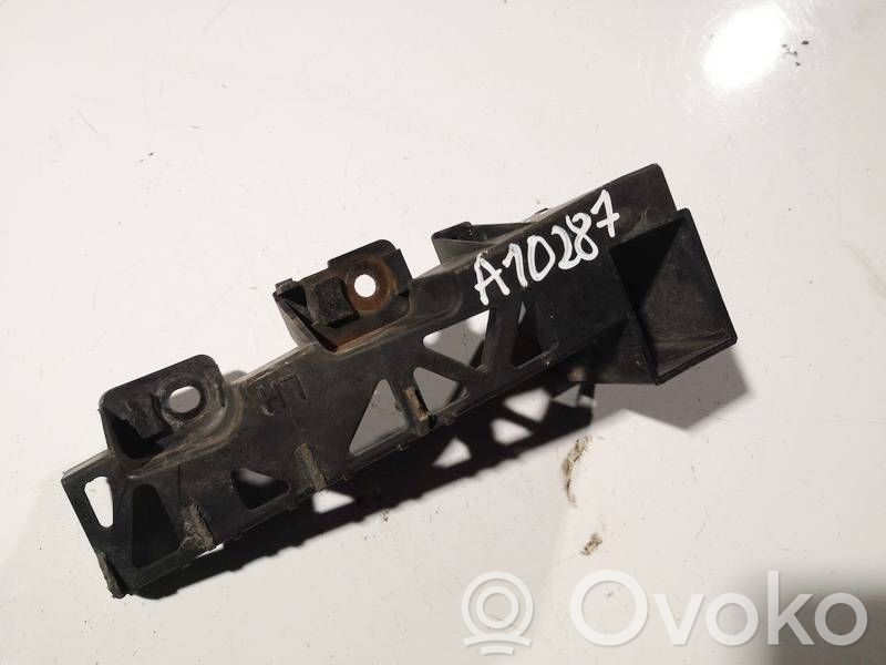 Front bumper mounting bracket   C23550161,C23550161