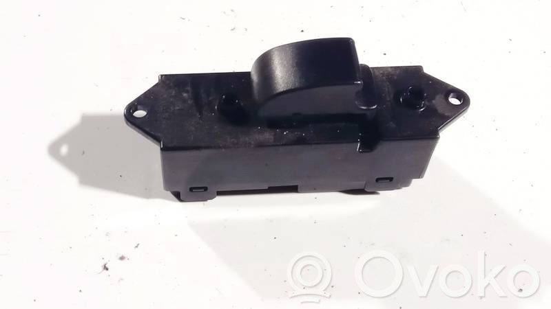 Mitsubishi Lancer X Interruptor del elevalunas eléctrico 
