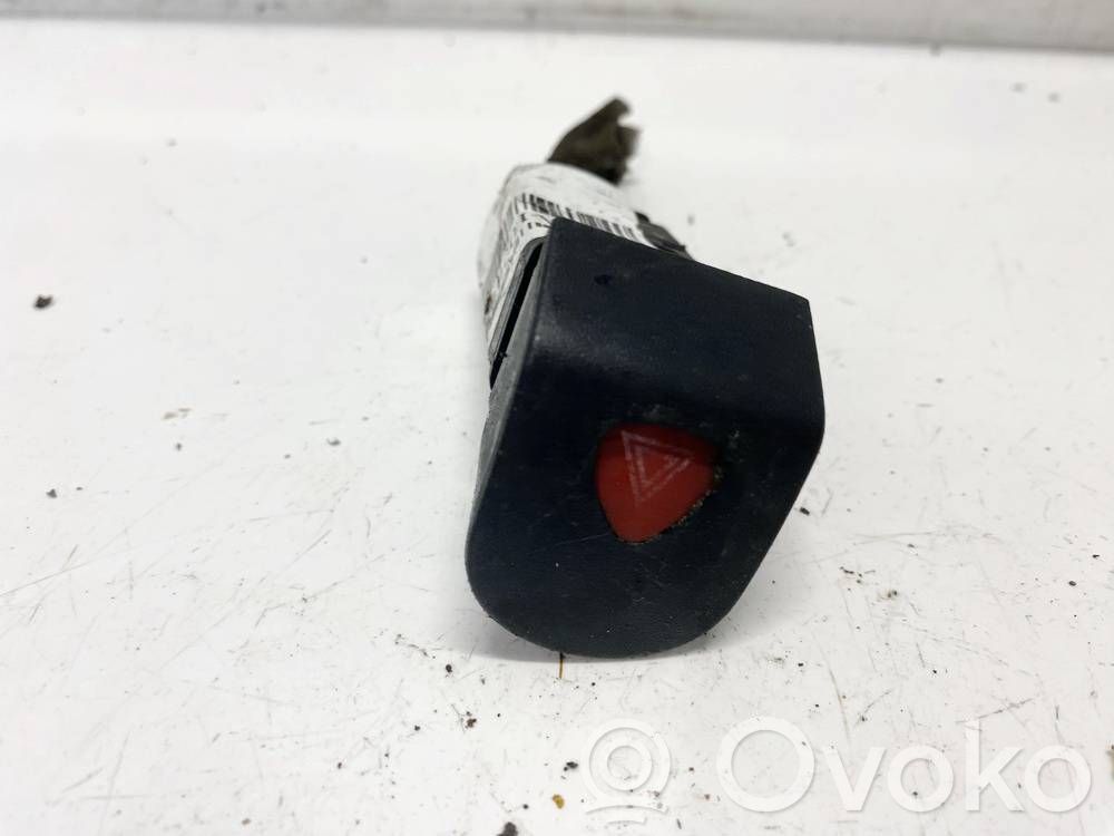 Renault Kangoo I Botón interruptor de luz de peligro 