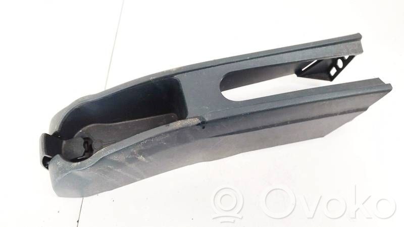 Ford Ka Cita veida salona detaļa 