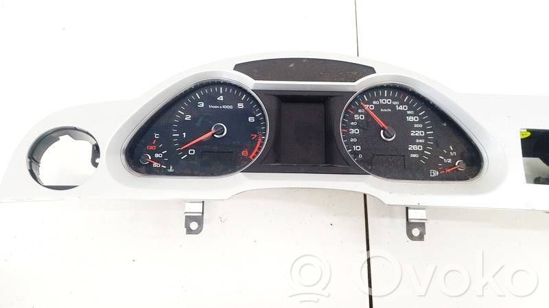 Audi A6 S6 C6 4F Tachimetro (quadro strumenti) 