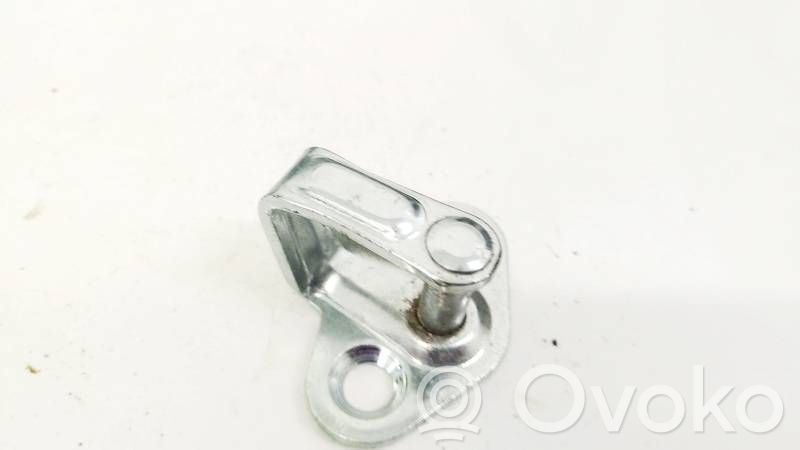 Opel Insignia A Traba/gancho de cierre de puerta delantera 
