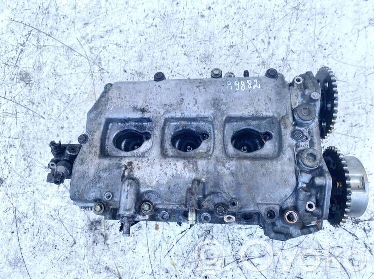 Subaru Legacy Engine head 