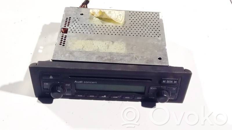 Panel / Radioodtwarzacz CD/DVD/GPS   8P0035186,AUZ2Z3D2010922,8P0035186,AUZ2Z3D2010922