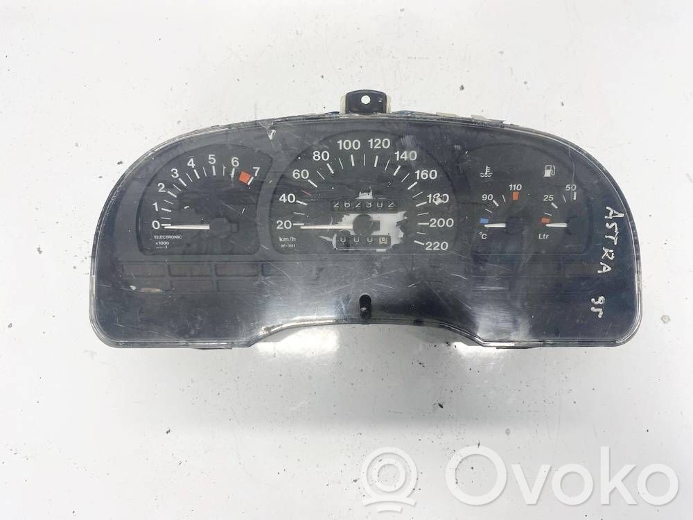 Opel Astra F Vitezometru (grup de instrumente) 