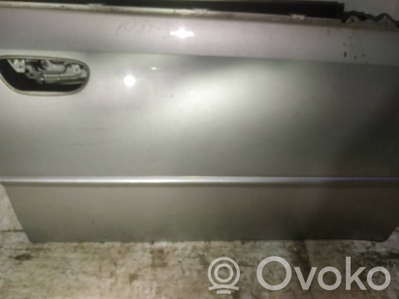 Moulure de porte avant