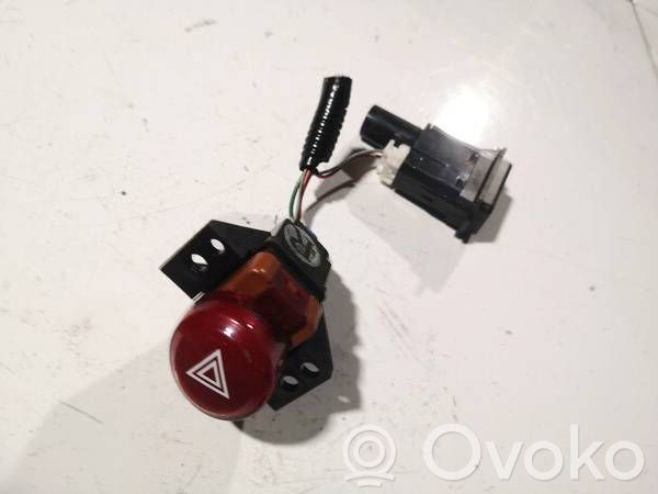 Hätävilkkujen kytkin   M30935,M30935