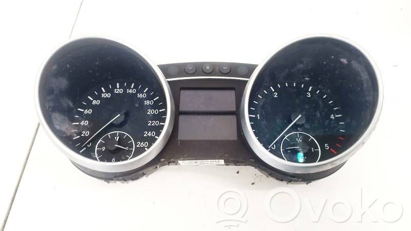 Mercedes-Benz ML W164 Licznik / Prędkościomierz 