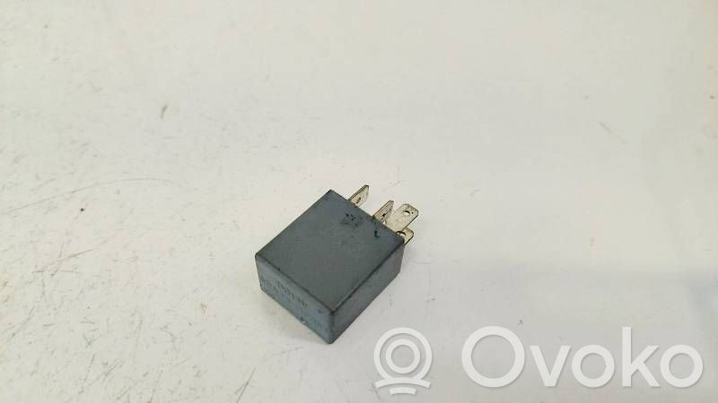 Otros relés   DC12V,DC12V