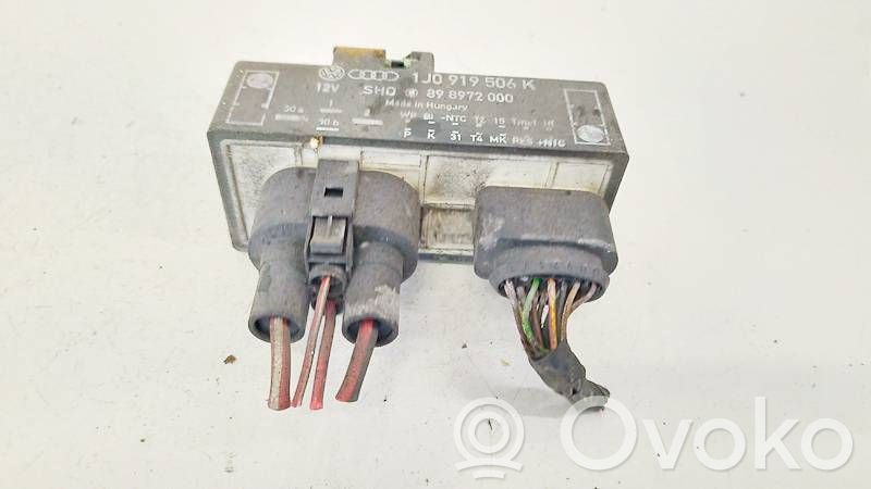 Audi A3 S3 8L Relé del ventilador del refrigerador