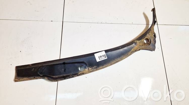 Peugeot 206 Apărătoare ștergătoare 