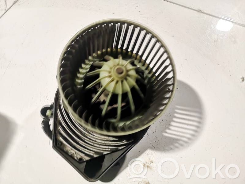 Audi A4 S4 B5 8D Ventola riscaldamento/ventilatore abitacolo