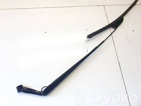 Toyota Avensis T250 Braccio della spazzola tergicristallo anteriore