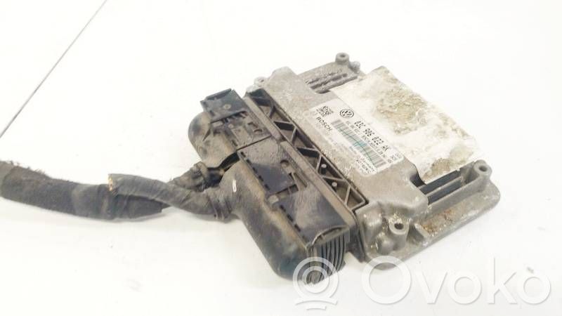 Volkswagen Golf V Engine control unit/module 
