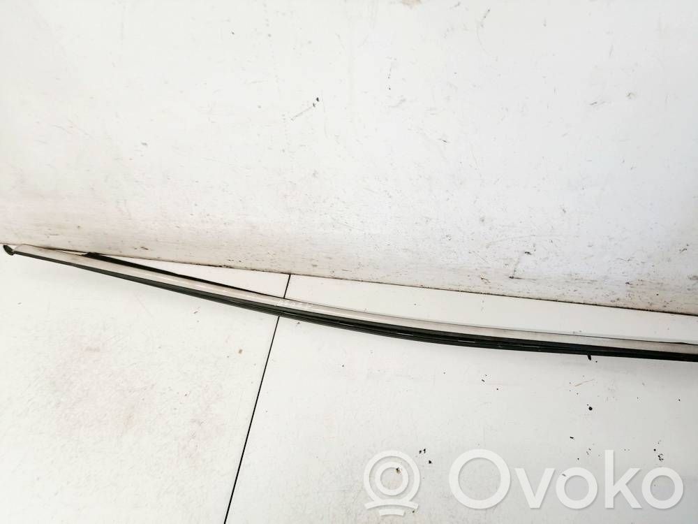 Opel Meriva A Listwa / Uszczelka szyby drzwi 