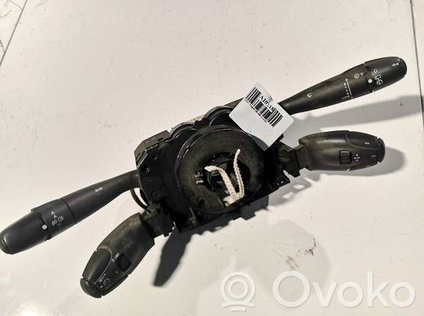 Peugeot 308 Wiper turn signal indicator stalk/switch 
