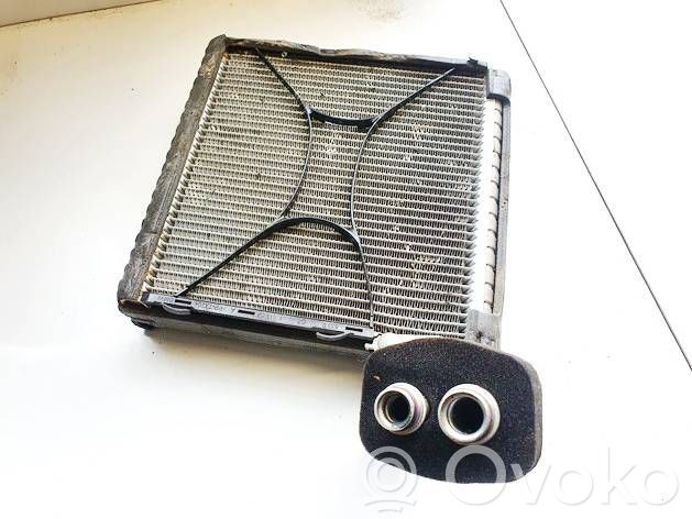 BMW i3 Radiateur condenseur de climatisation 