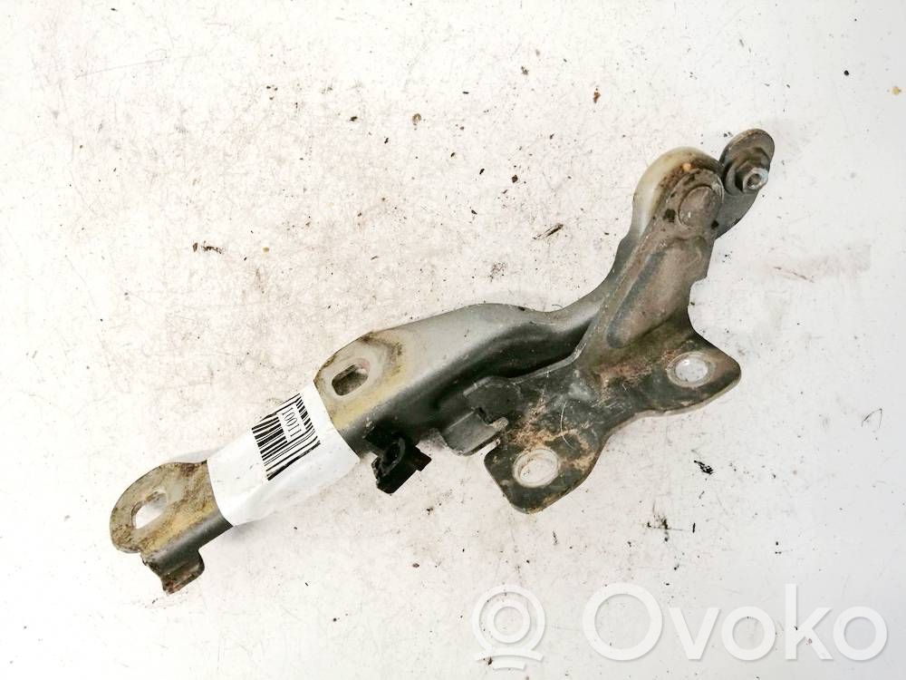 Chevrolet Orlando Konepellin saranat 