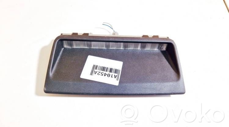 Toyota Avensis T270 Luce d’arresto centrale/supplementare