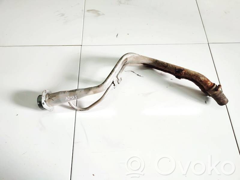 Subaru Legacy Tuyau de remplissage de réservoir de carburant