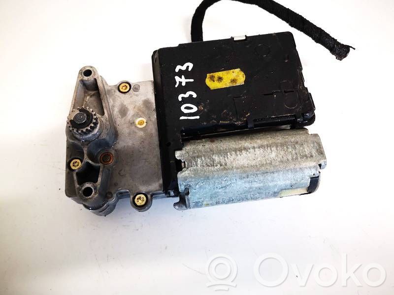 Volkswagen PASSAT B5 Motore/attuatore 