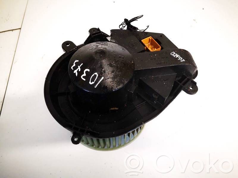 Volkswagen PASSAT B5 Ventola riscaldamento/ventilatore abitacolo 