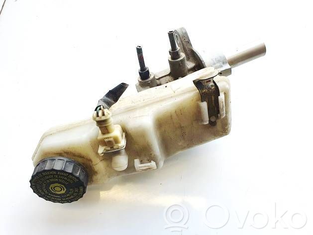 Toyota Avensis T270 Główny cylinder hamulca