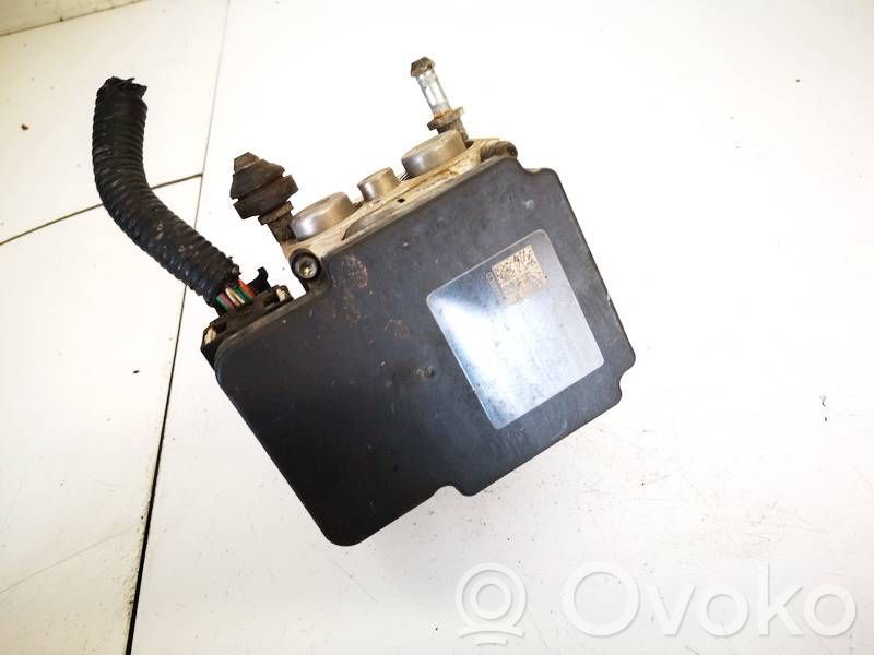 Subaru Legacy ABS-pumppu 
