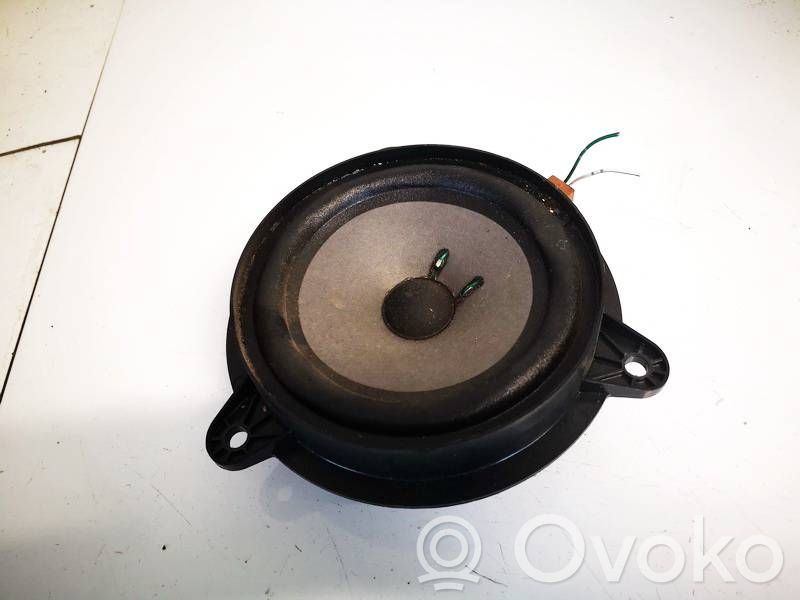 Nissan Murano Z50 Etuoven kaiutin