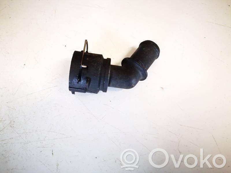 Volkswagen Bora Tuyau de liquide de refroidissement moteur 