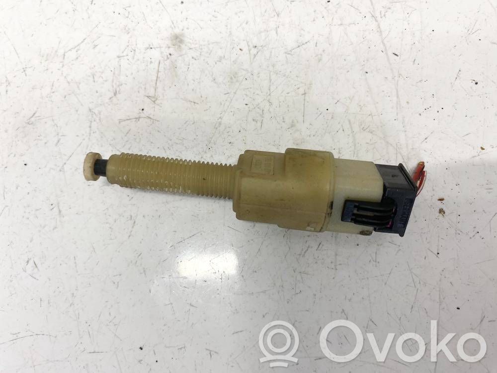 Comutator senzor pedală frână   4A0945515A,4A0945515A