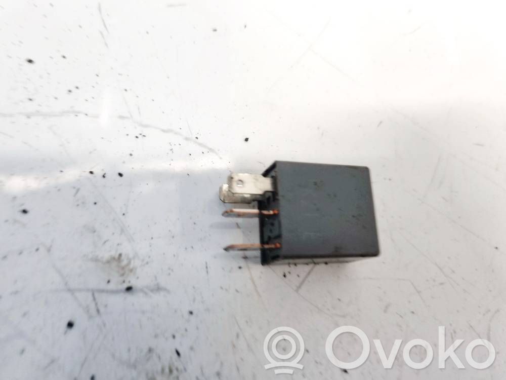 Altri relè   DC12V,DC12V